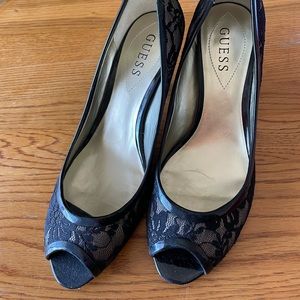 Women’s Guess shoes